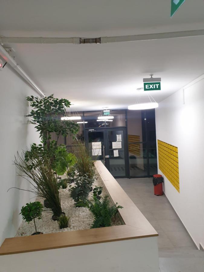 Boutique Apartment Boekarest Buitenkant foto
